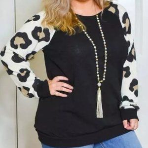 Plus Size Leopard Raglan Sleeve Casual Blouse